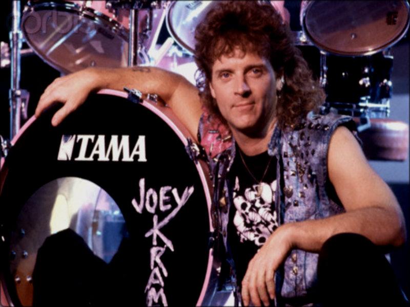   personality Joey Kramer  turns today 65. HAPPY BIRTHDAY JOEY! 