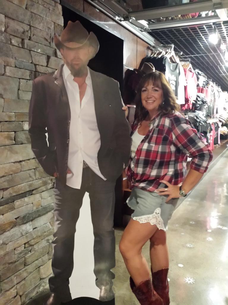 ErrinJacobs's tweet image. #tobykeith