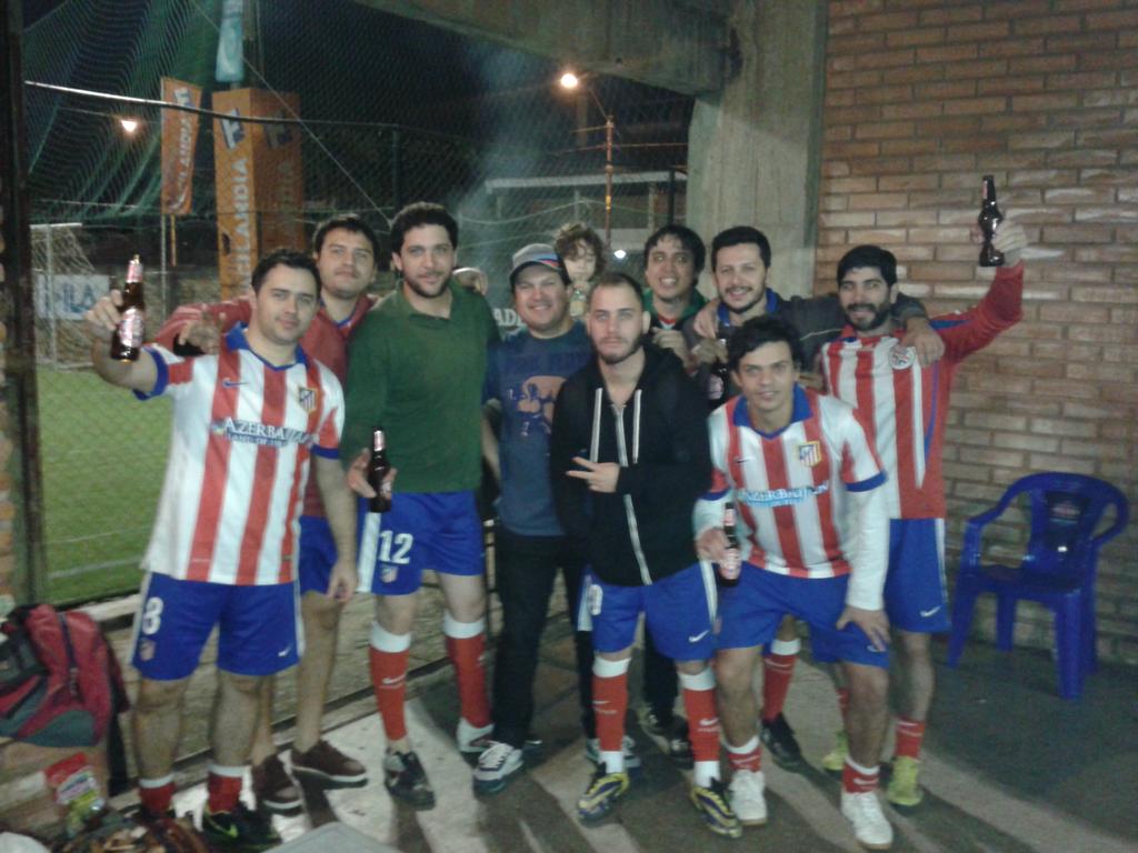 TanlentosFc's tweet photo. Grande talentos f.c!! A 30 minutos de la final!! A poner mas huevos que nunca los perros! !!!!!!! http://t.co/PrJHS6Zq3n