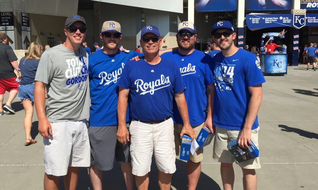 Great night at The K with my dad and brothers to watch the @Royals. Couldn't be better. #EarlyFathersDay