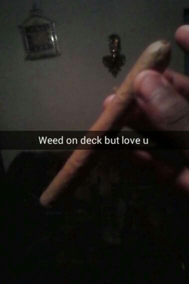 DASGBKIVG's tweet photo. Hit up da plug weed so good he got slump now I got all da drugs in my trunk jua rob my plug jus rob my plug bars doe http://t.co/IB0ePkeBGY