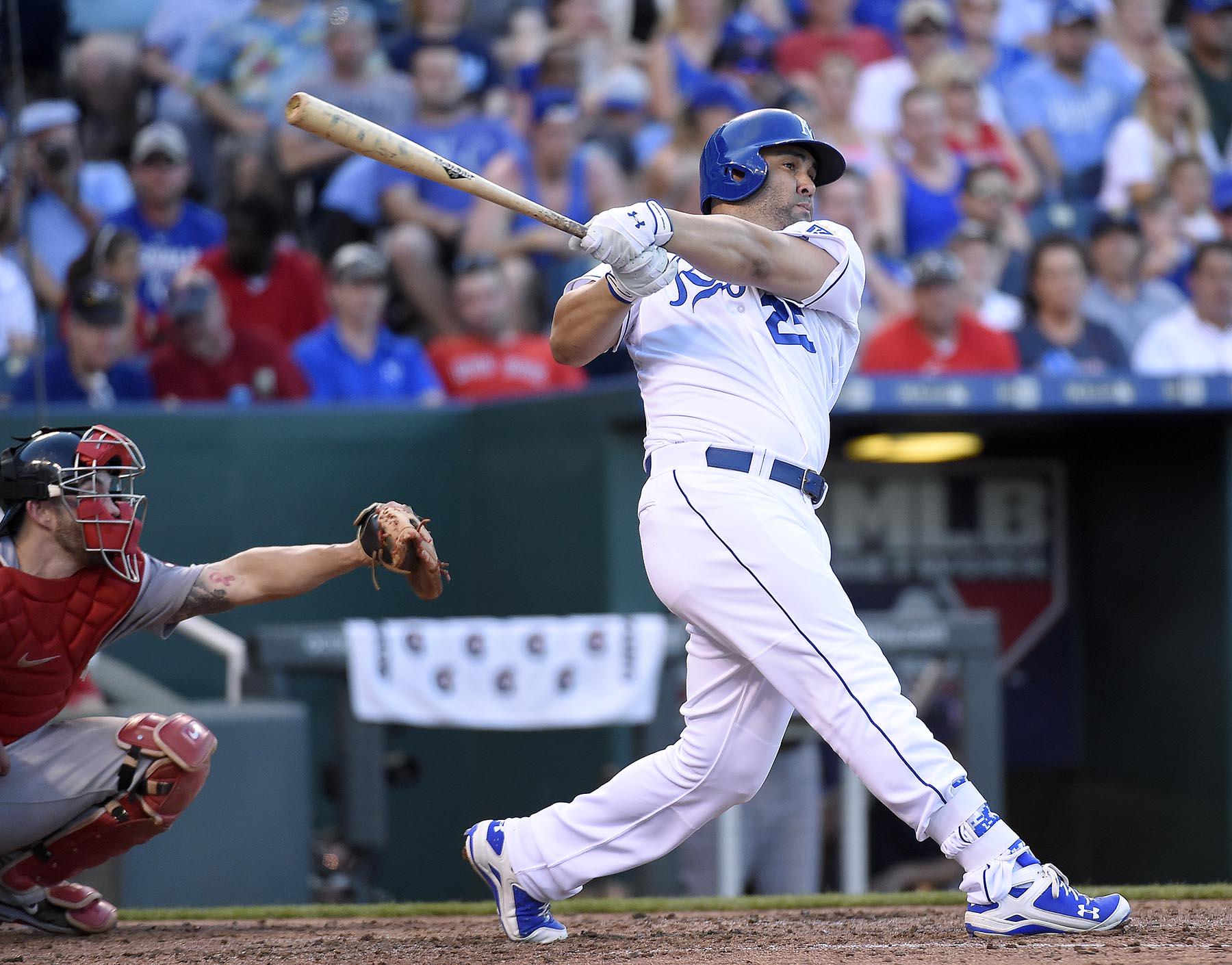 Happy Birthday home run for Kendrys Morales in 5th against  