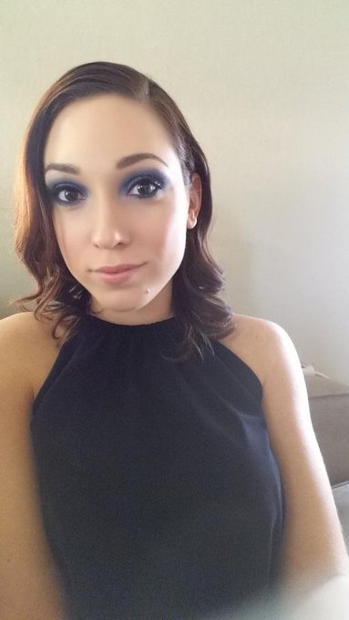 Blind date tonight. Do you think I have enough blue? http://t.co/QWwgQtneJx<a href="/tag/cherrypimps"class="tags"><span>#cherrypimps</span></a>