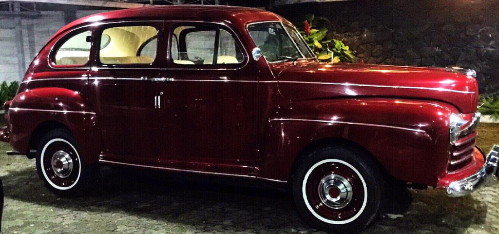 Hasil ngoprek barang rongsok, ford deluxe 1946
