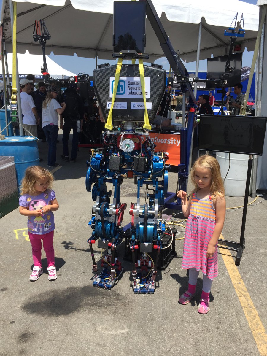 JWiacek's tweet image. Just got #RaspberryPi running C next get servos to work. Girls want to build a #robot
Their expectation are high