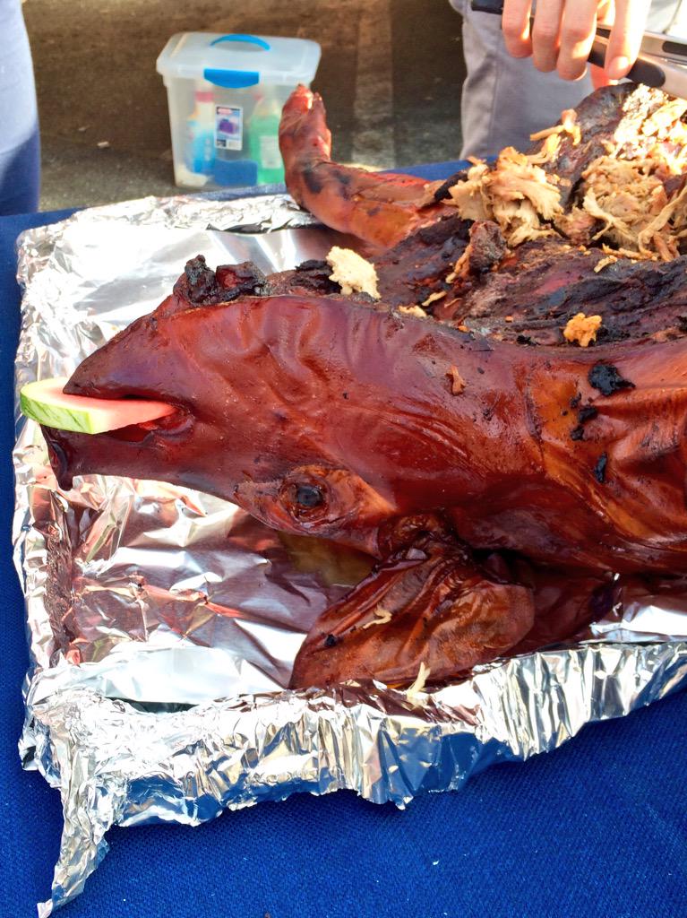 SantaCruz_SP's tweet photo. We ❤️ meat. #TasteOfTheSouth #SCSM15 http://t.co/zzIkK1FpDb