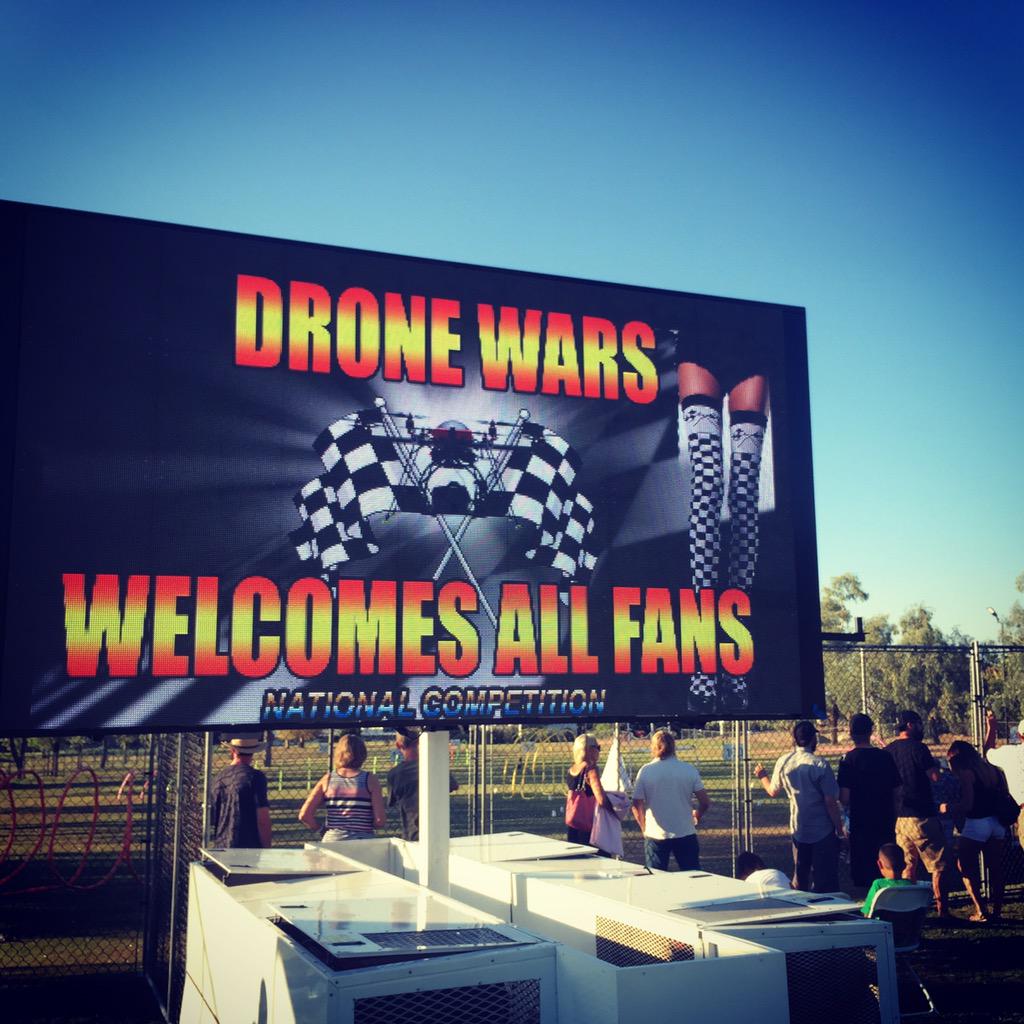 funinthistown's tweet photo. Drone Wars in Tempe #drone #tempe #phoenix #funinthistown.com http://t.co/d0fKrQnAbS