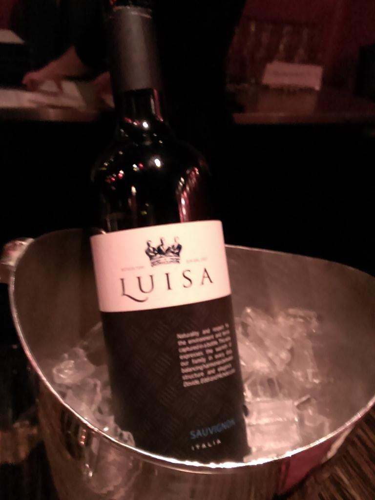 WineGuyMike's tweet photo. #Luisa #Wine @tornatoreMT @JenTorn406  @WineGuyMike  #MommyLikey http://t.co/shreJOcAvq