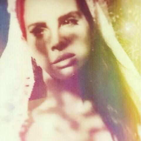  HAPPY BIRTHDAY TO THE QUEEN OF ALL QUEENS. the slayer of all artists worldwiide. ALL HAIL LANA. DEL. REY. 