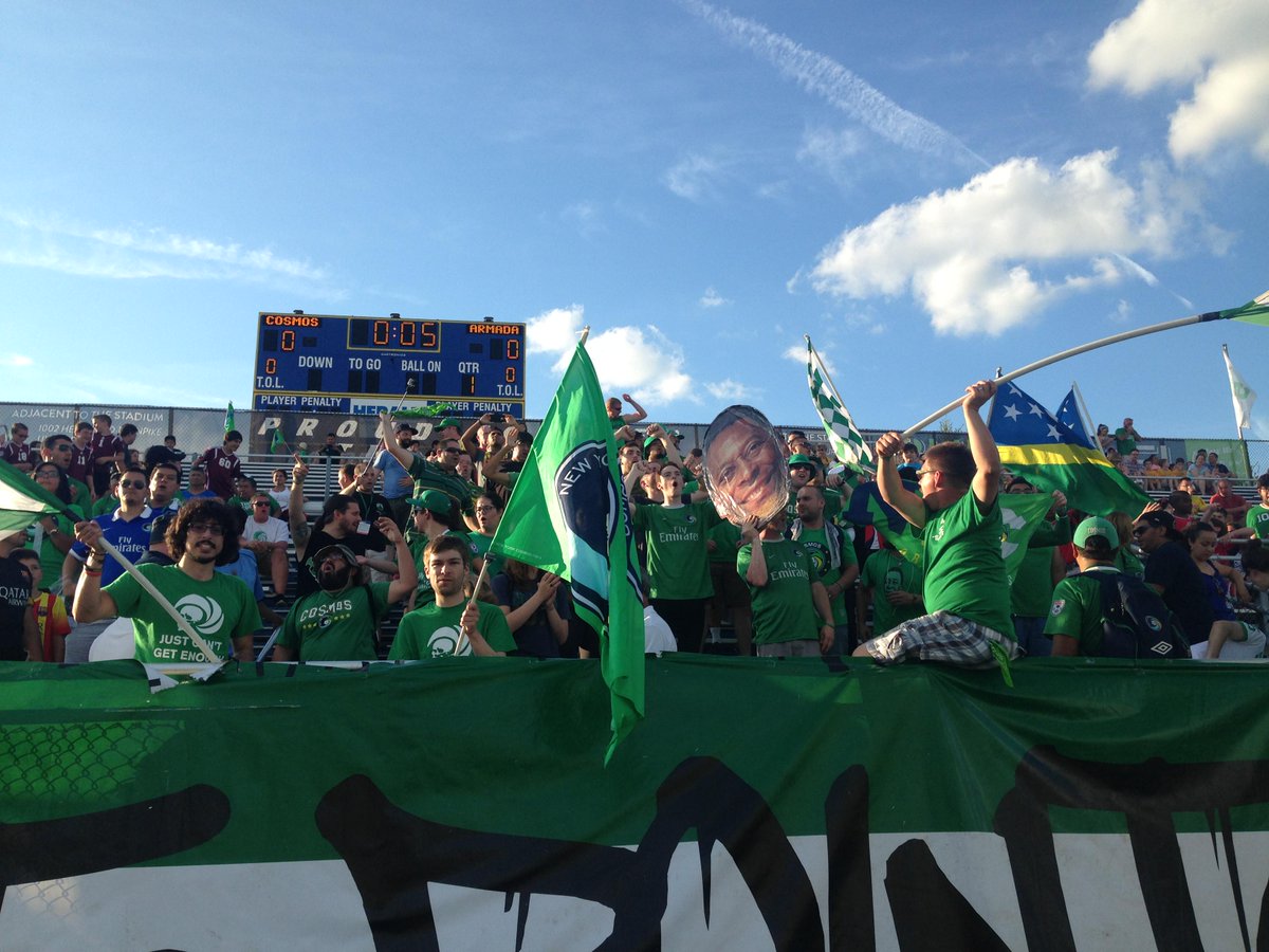 rmorfnyc's tweet photo. Pre-game tonight #The5Points @Borough_Boys @CrossIslandCrew @BandaDelCosmos ready to cheer on their beloved @nycosmos http://t.co/iJtcV67Gvf