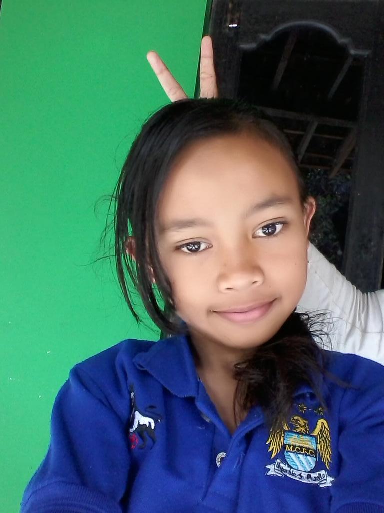 Ini adalah adik saya
