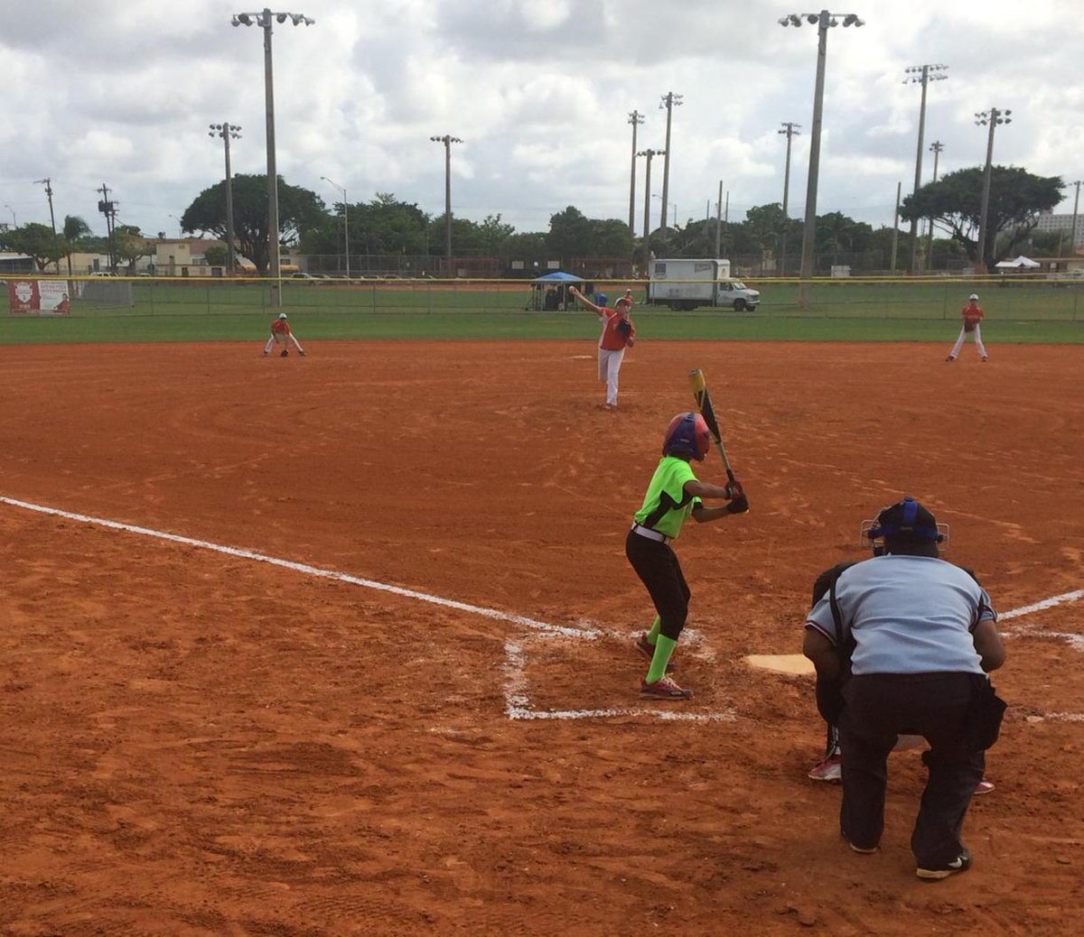 Papa John S Miami On Twitter Great Game Right Now At Babcock