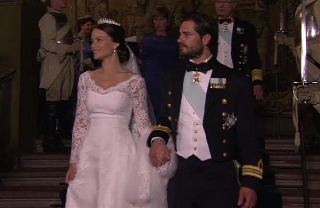 BODA DEL PRINCIPE CARLOS FELIPE Y SOFIA HELLQVIST - Página 4 CHaNjFsWoAAJ5HV