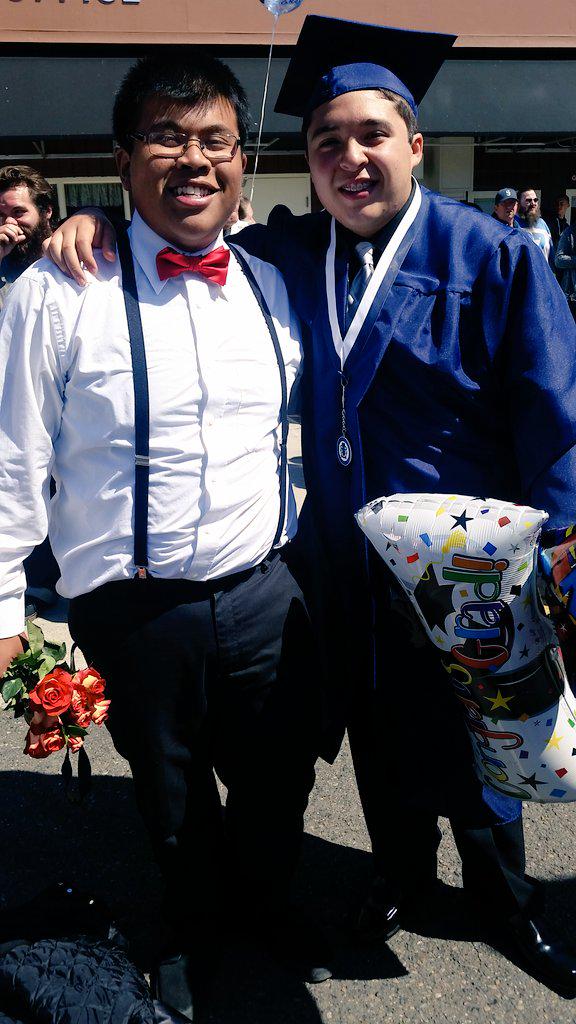 RyanLoy97's tweet photo. Didn't get to walk with my friends today, but we made it! #PSDGrads #SeniorClass #ClassOf2015 ♡ http://t.co/olg2nw9fRS