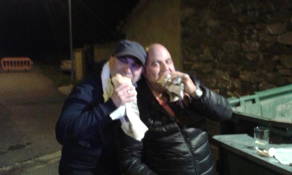 dito407's tweet photo. @ivanvalcueva22 #valcueva2015
#aldiente http://t.co/dIHFHBU5jo
