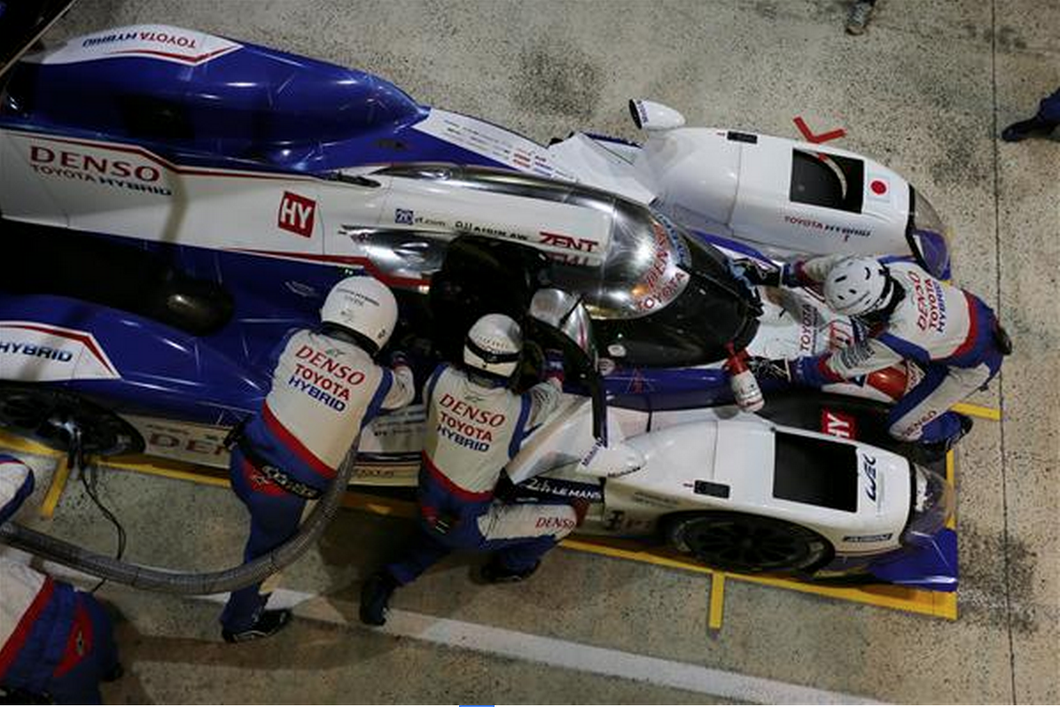 CHa__8QUMAEaR1g.png:medium