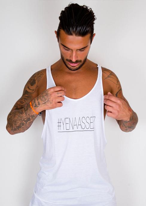 Alia_Source's tweet photo. Le DÉBARDEUR ''#YENAASSEZ'' en BLANC disponible sur http://t.co/o19Dejpxtb à partir de 29€ ! http://t.co/t3Atj4beG4