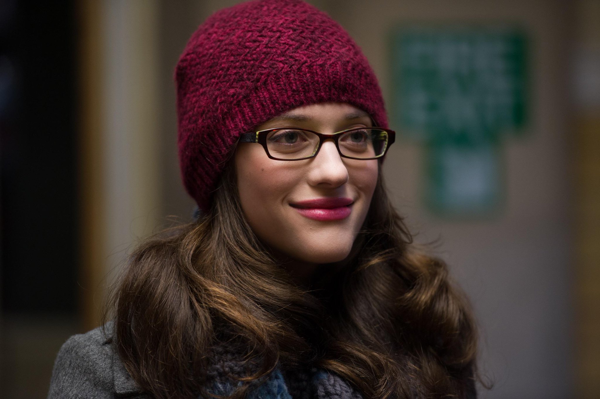 Happy Birthday  Kat Dennings  
Darcy Lewis - Thor 