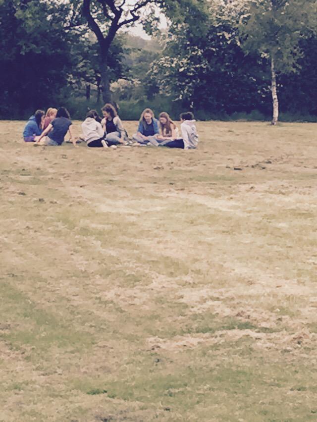 buliejell's tweet photo. Lovely evening enjoying BBQ &amp; Campfire #BadenPowell guides @GuysFarm @LancsNW @Girlguiding_NWE #specialmemories http://t.co/PxgjFtLH9U