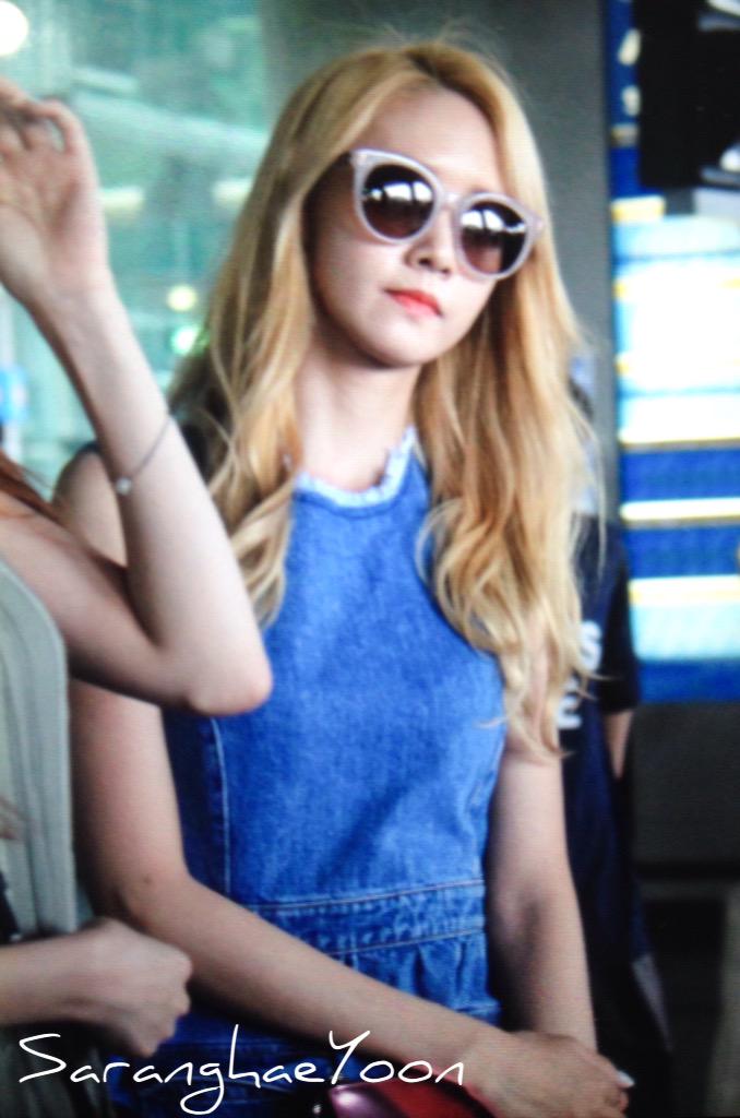 [PIC][13-06-2015]TaeYeon – Sunny – Tiffany – YoonA và SeoHyun trở về Hàn Quốc vào sáng nay CHafUa8UMAAZFEm