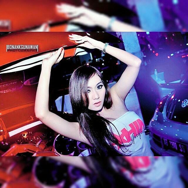 HINofficial's tweet photo. @hingirlfriends
@Regrann from @devinawangsari -  Hin jogja 2015 #Regrann http://t.co/NiiJWRP92S #hinnation #hinof… http://t.co/0ju0xsV1tK