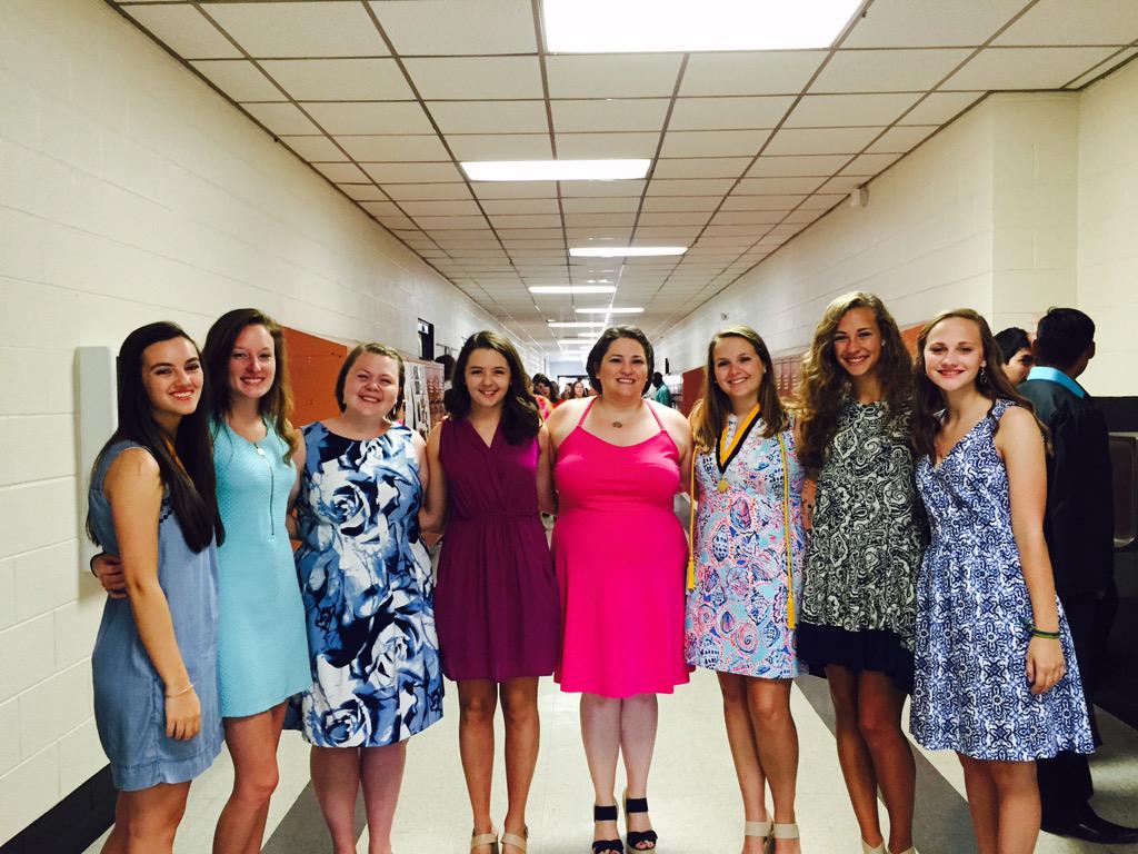 msbarrier_fhs's tweet photo. Congrats to all the RCHS grads!!! #ClassOf2015 http://t.co/D2lNH6ORsC