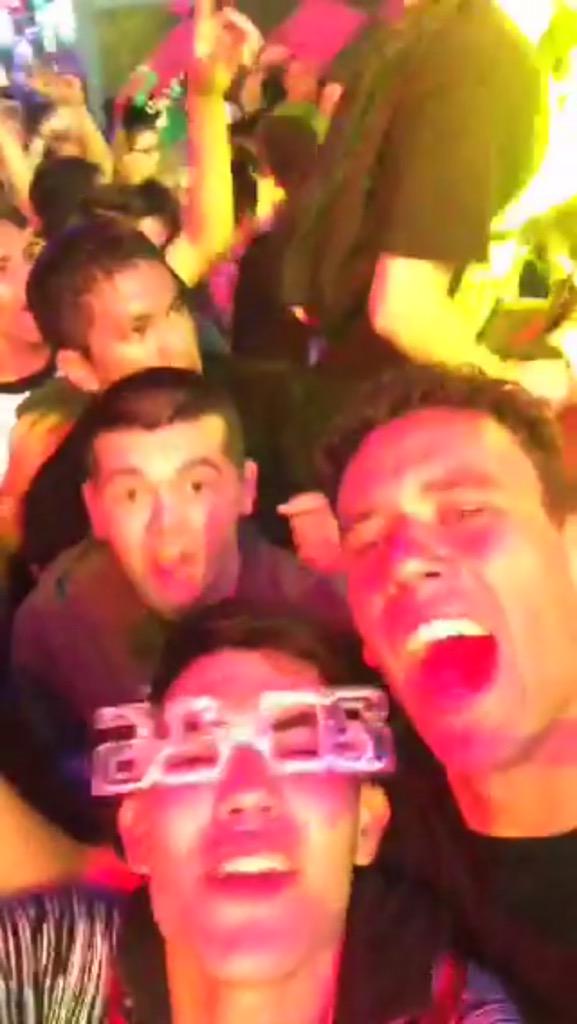 rands100k's tweet photo. Best day ever #gradnight2015 http://t.co/CwxE5myHYD