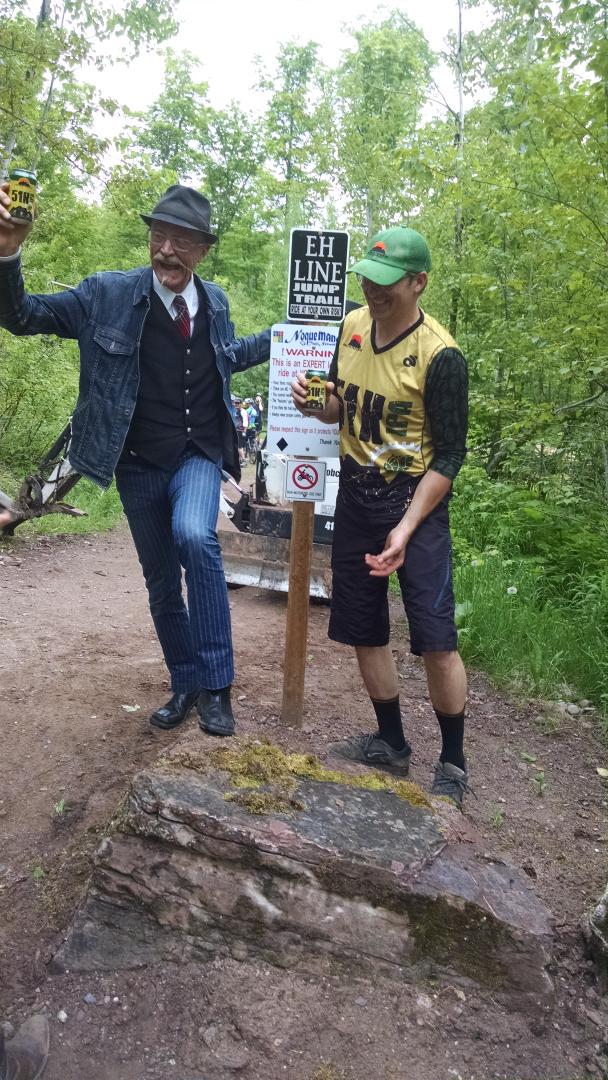 Saw <a href="/Gary_Fisher/">Gary Fisher</a> on my ride tonight! @IMBAMembers <a href="/travelmarquette/">Travel Marquette</a>