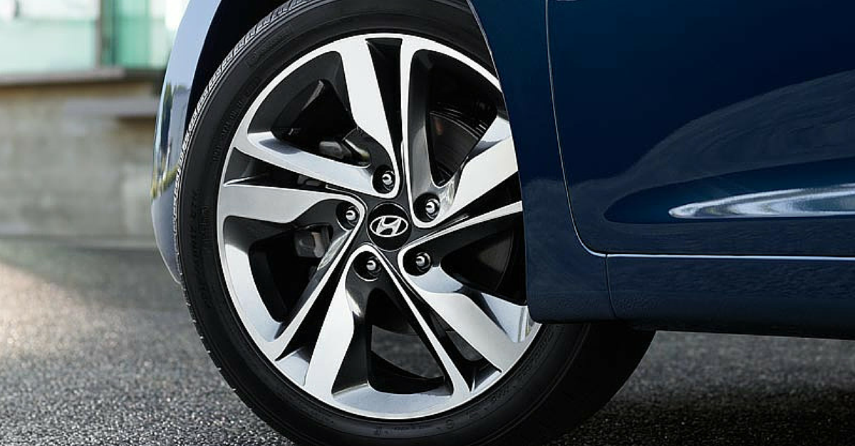 Диски хундай. Hyundai Elantra 2020 оригинальные диски. Hyundai Elantra 2021 колеса. Диски на Хендай Элантра 2021. Солярис 2020 диски r16.