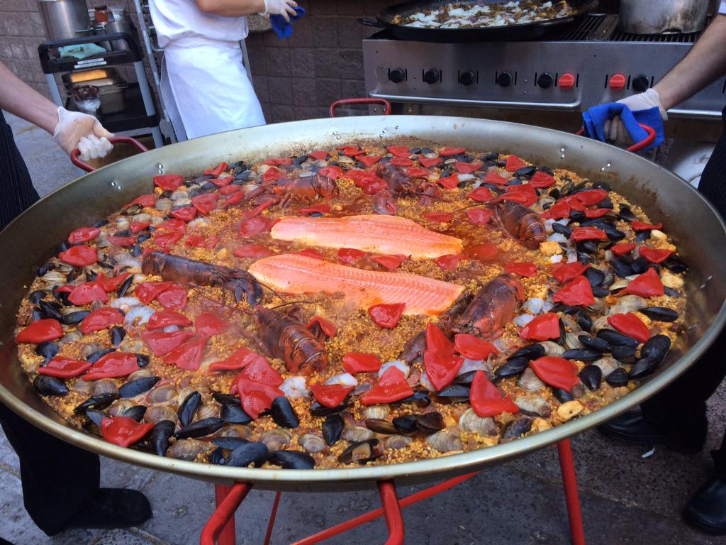 williams_laura's tweet photo. Loews Ventana Canyon #corksandcooks Chef Salas has my vote! http://t.co/FVTv36Pd8d