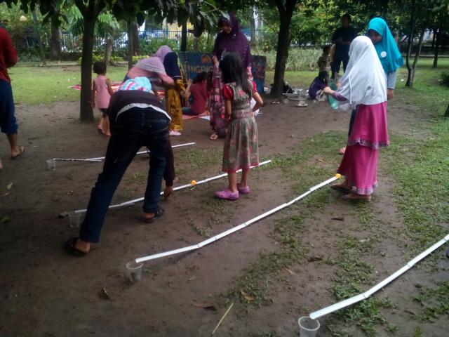 SP_Riau's tweet photo. Yeei.ini nih games edukatif balap pingpong ala sahabat pelangi.yuk main bareng 😁😁 http://t.co/qXSz9SGWxJ