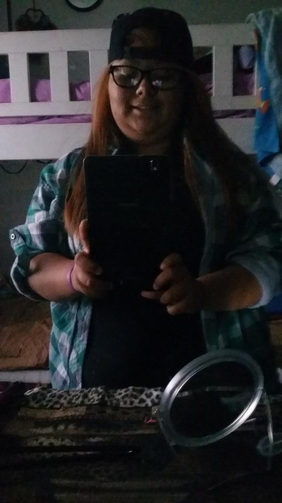 emo1619's tweet image. 