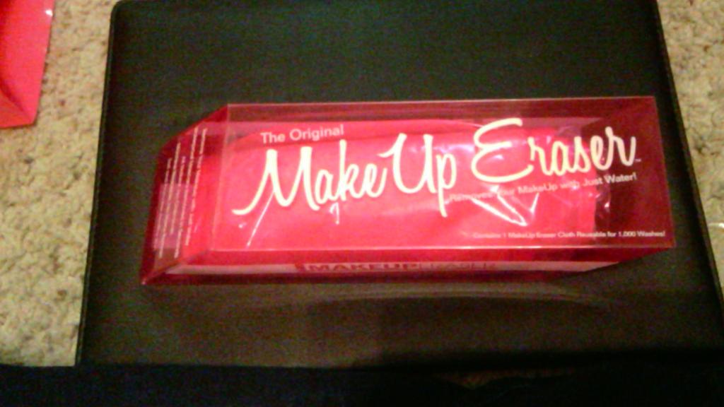 I purchased this @ #TheMakeupShowDallas .  Would love to know who else has tried this and what you thought!