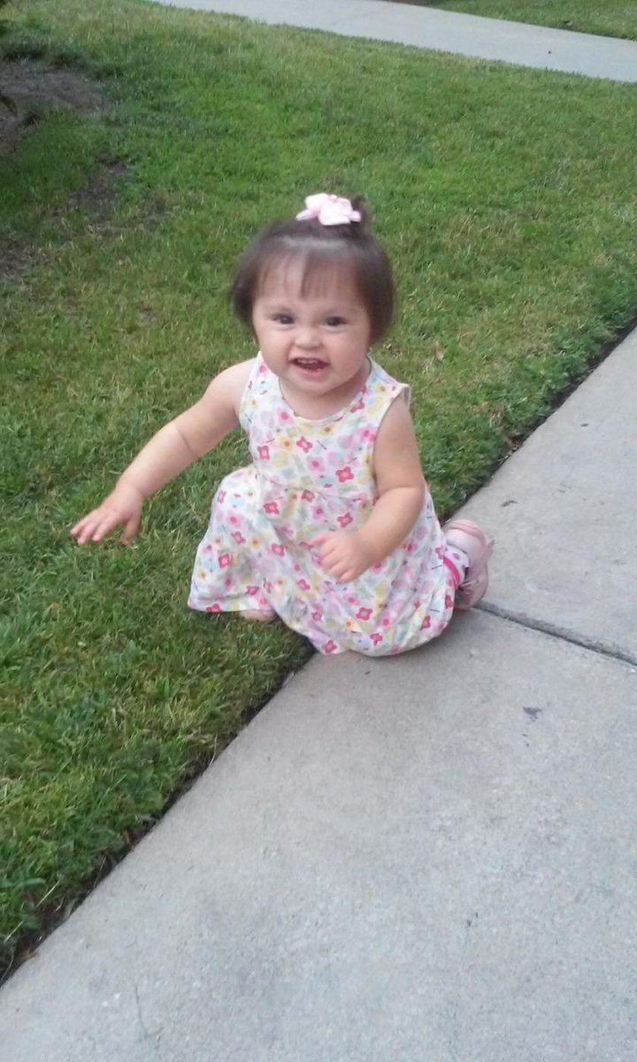 dia con dia ella me ensena lo que de verdad es amor. el amor de madre 😘😘😘💜❤👼👸