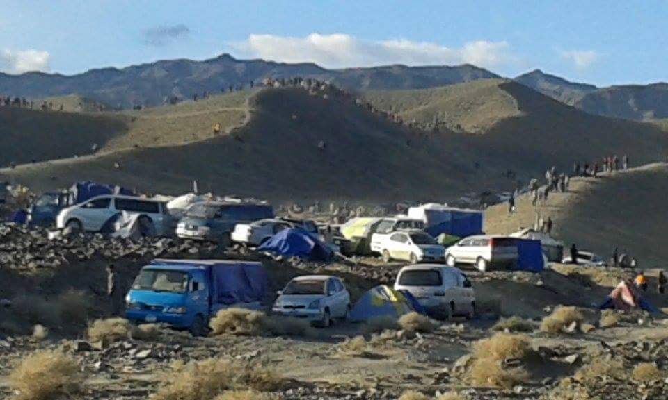 Жавхлан, Бат-Эрдэнэ аварга хоёр Говь-Алтайн Бигэрт очиж "уйлах хэрэгтэй" бн! 6000 нинжа байгаль сүйтгэж бхд таг шүү!