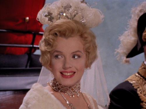 Cathy No Twitter マリリンモンローとローレンス オリヴィエの王子と踊り子を観た この撮影中の時の話でマリリンと7日間の恋っていうミシェル ウィリアムズがマリリン役の映画あるよね Http T Co Qshorhvntl Twitter