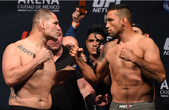 UFCEspanol tweet picture