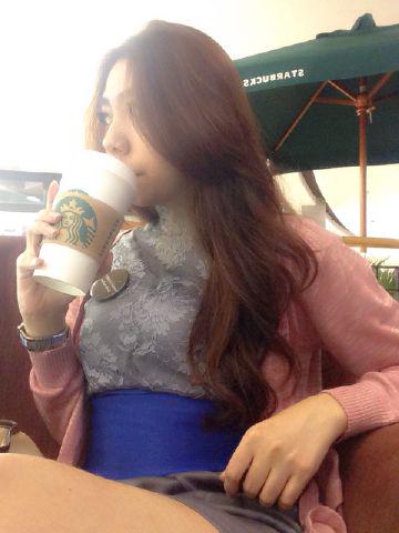 oviearysta's tweet photo. Hello coffe #break @BidadariSelfie @Bebas_Selfie @Selfie_Fame @Ratu_Selfie @SelfieGadis @SelfieSeksi_IND http://t.co/6JBMVkBUdr