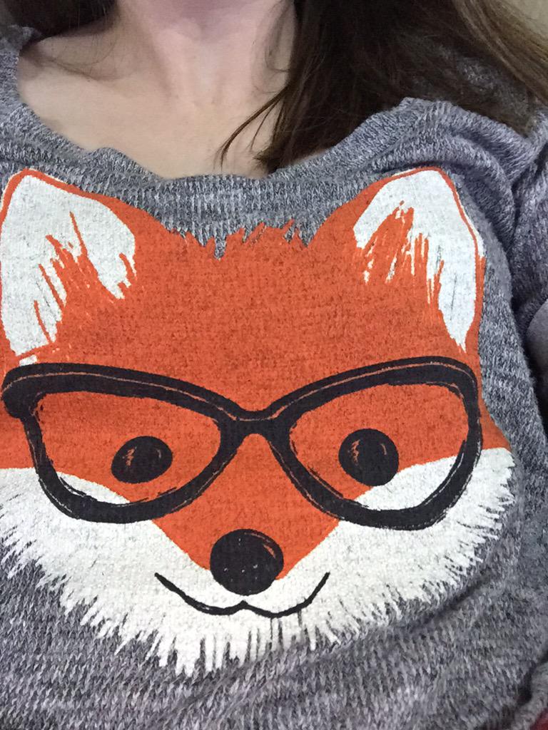 CarolynBurnsMcC's tweet photo. β@xxNessa_Leighxx: Foxy and I are thoroughly enjoying this reveal tonight @HouseRulesOn7 #HouseRules #nerdfox http://t.co/ijMv1zdqEPβ LOVE