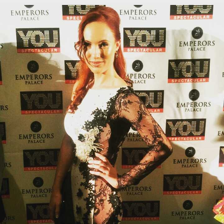 stafford1's tweet photo. Sarah is looking DASHING at #youspectacular in her dress from @Leovalidus . Well done Leonard Lindeque! http://t.co/1xvQZcizxB