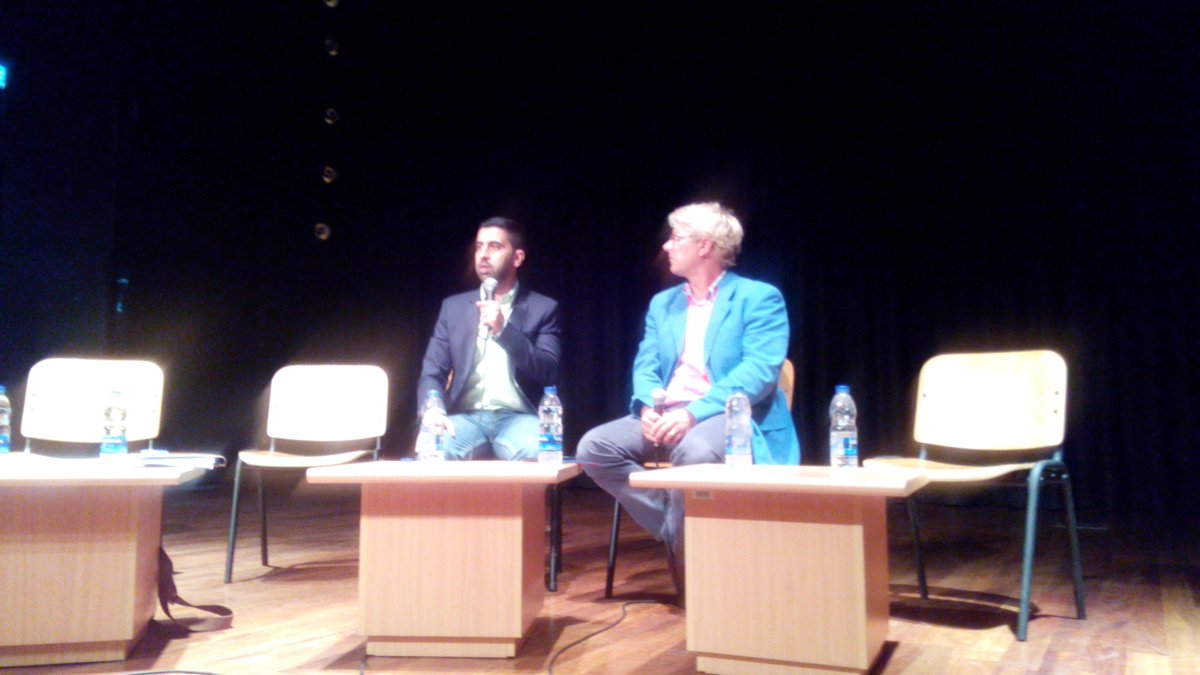 FuadAlmasoud's tweet photo. Yesterdays panel. Discussing media with @Du's CEO Mr. Osman Sultan, @jamesEd_me, and @Bfreephd. #AMIC2015 CC @AUDubai http://t.co/LwQ17Mj87n