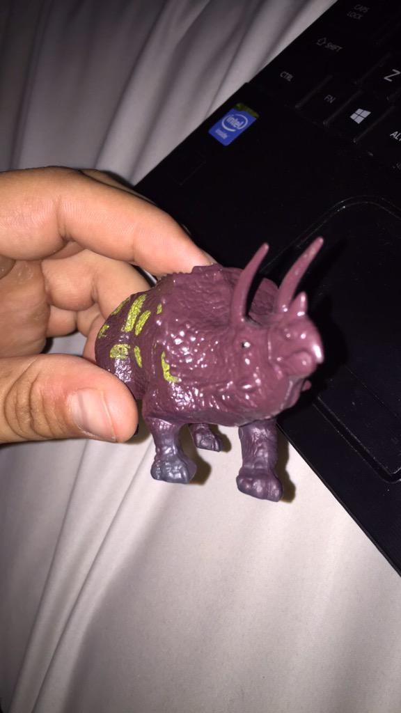 tree_lindst's tweet photo. Lil homies got me in case that punk ass hybrid tryna mess with me #thxcuz http://t.co/TTFb16Hfm4