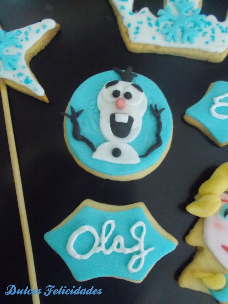 dfelicidades's tweet photo. Buenos días!!! Olaf y yo os deseamos un feliz domingo. #galletasfrozen #frozencookies #olafcookies http://t.co/tnrGoKyh3I