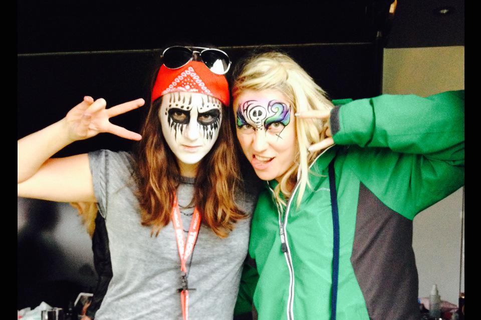 MagicMadeMe_'s tweet image. Last day for complimentary face painting @DownloadFest in the SoChill garden. Let's ROCK!