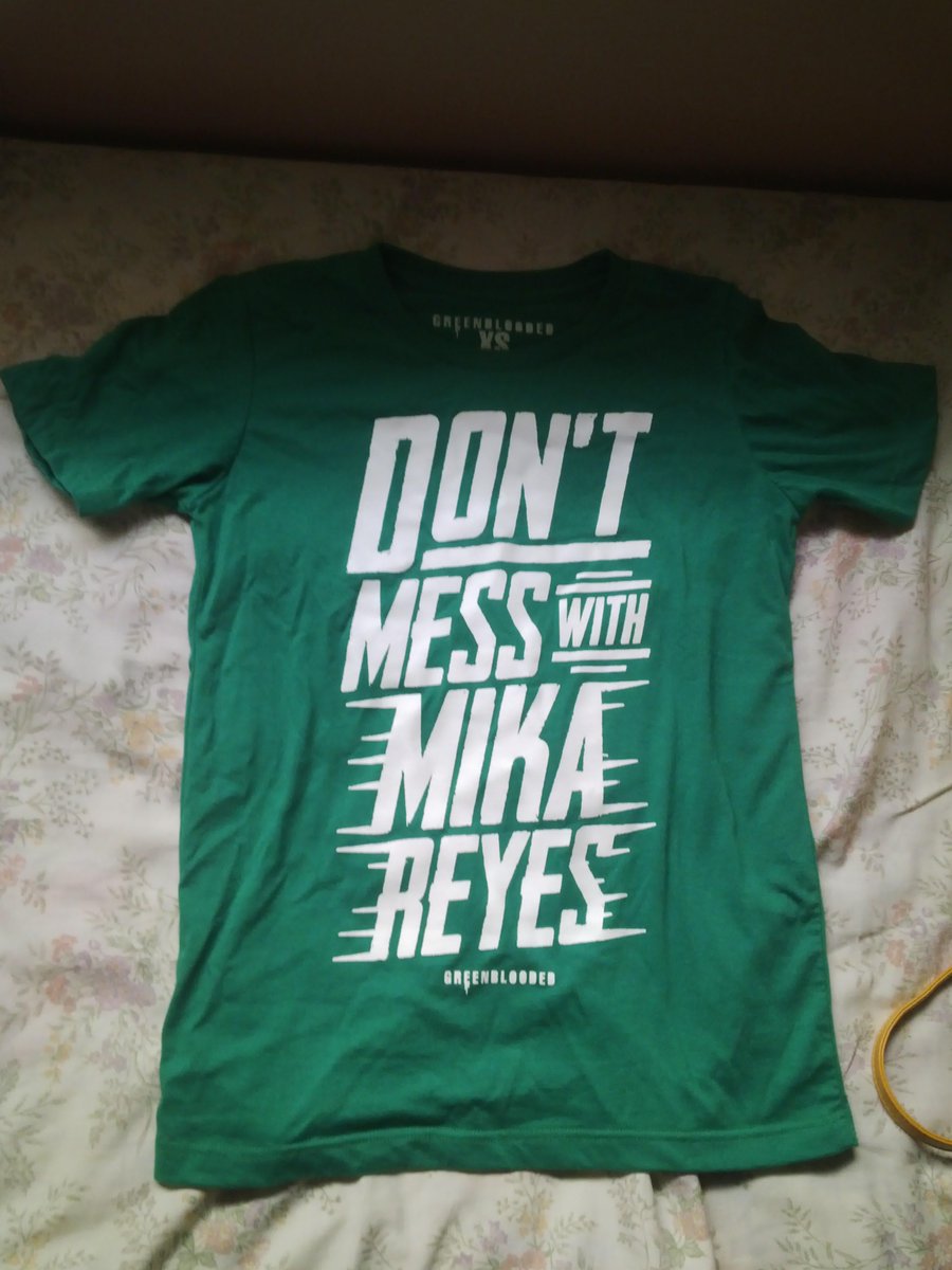 ReyesMika_'s tweet photo. Selling the last "Dont Mess With Mika Reyes" shirt. Good for 200 pesos. Size XS. DM or tweet me http://t.co/ehz2qrtq9L