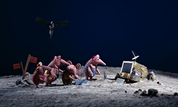 ianduhig's tweet image. Philae comet lander wakes up; early pictures suggest how it was fixed -