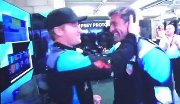 fell4dreamyblue's tweet photo. I ship it. #PatrickSquared #P2 ...👀 http://t.co/vyWfF2ddnz