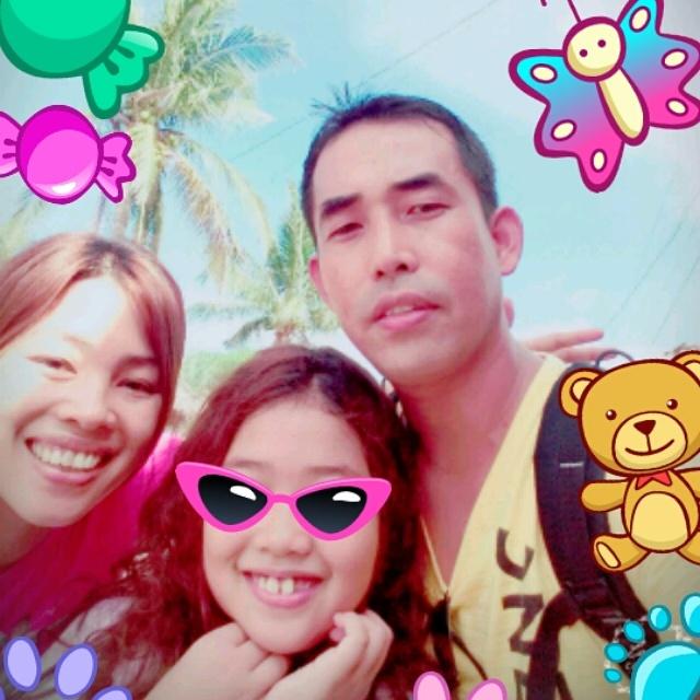UmaliDhin's tweet photo. 👪😋😗😏My Happiness!!💟💞👧😍🌼🌻🌺!! http://t.co/IznmMWgYHs
