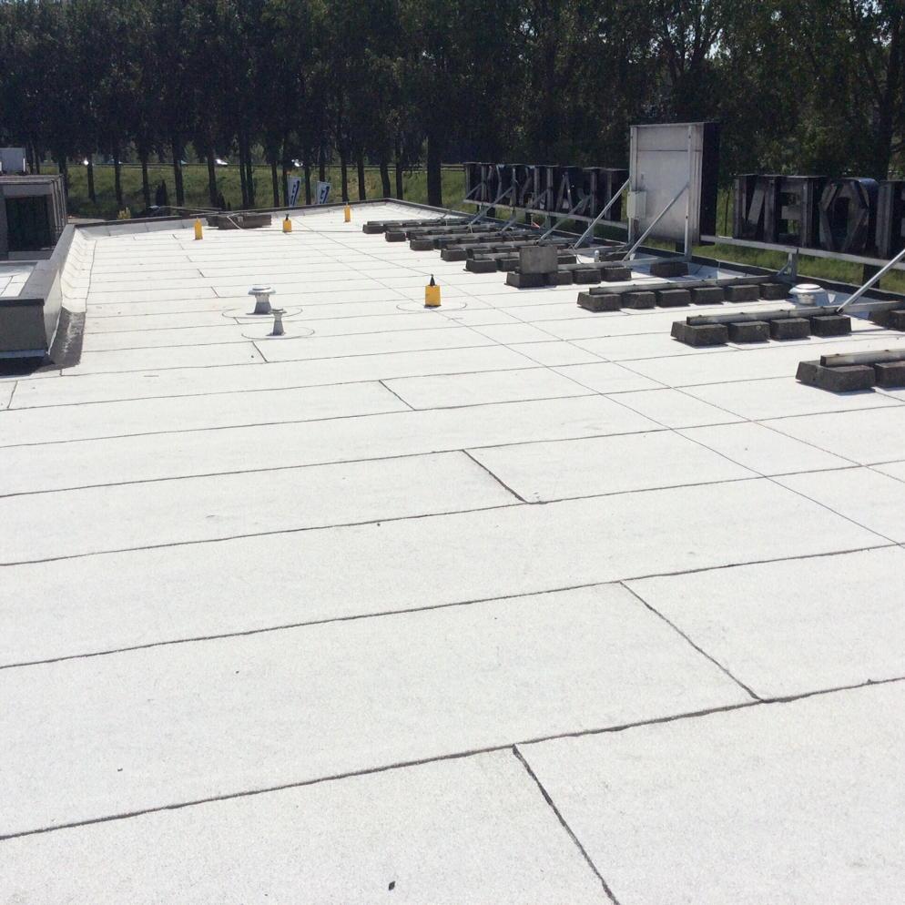 RoofUpdate's tweet image. Men kiest voor Polygum Carrara vanwege de luchtzuiverende werking. Transportbedrijf #Griffioen transport Bodegraven