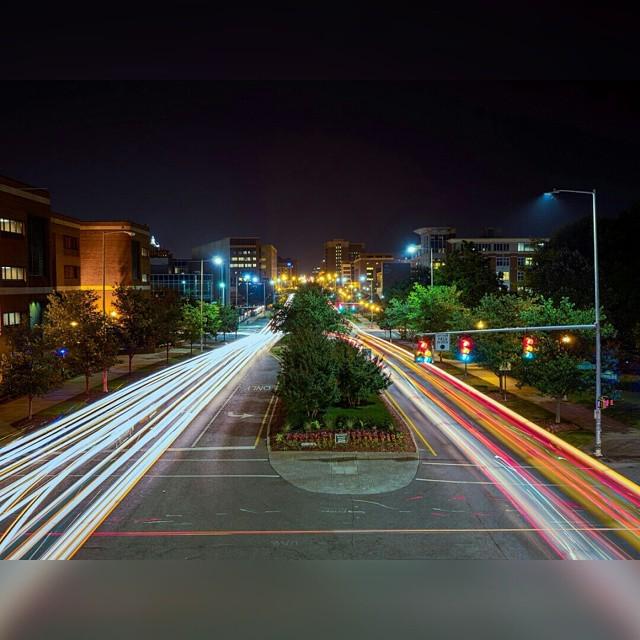 BradJBoland's tweet image. City Lights
#cartrails #lighttrails #city #downtown #cityscape #night #getolympus #omdem5markii #olympusomd #olympu…